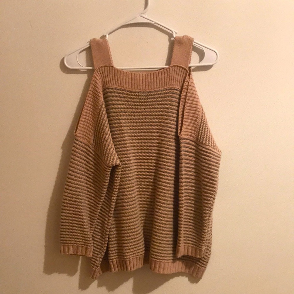 Jessica Simpson Sweater